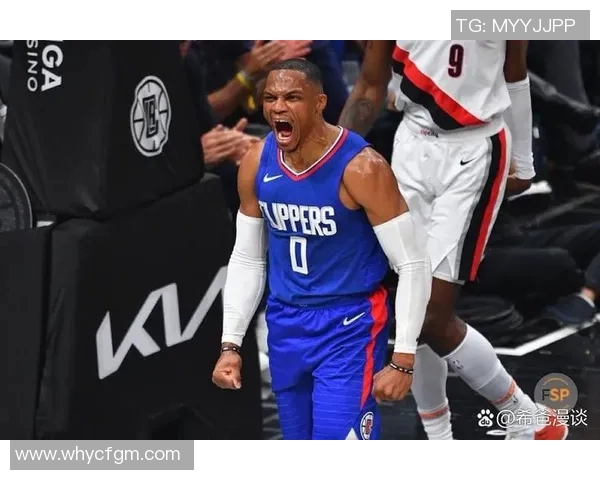 拉塞尔威斯布鲁克的篮球传奇之路与个人成长故事